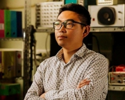 Kỹ sư người Việt chế tạo tai nghe phát hiện bệnh động kinh