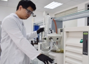 Nhà khoa học Việt tìm ra dẫn chất mới trong điều trị ung thư