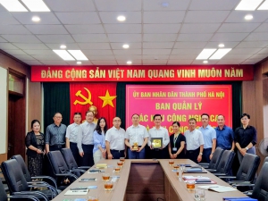 Ban Quản lý các KCNC và KCN thành phố Hà Nội tiếp và làm việc với Sở Quản lý Công vụ thành phố Thượng Hải (Trung Quốc)