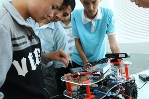 FPT Sofware tìm 1.000 kỹ sư cho mảng công nghệ ô tô