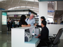 Viet Nam resumes visa exemption policy for citizens from 13 countries