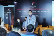 100 nhà khởi nghiệp trẻ “đối đầu” 100 nhà đầu tư tại VietChallenge 2020