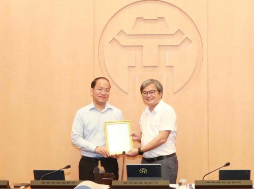 Công bố Quyết định bổ nhiệm Phó Trưởng ban Ban Quản lý các Khu công nghệ cao và Khu công nghiệp thành phố Hà Nội